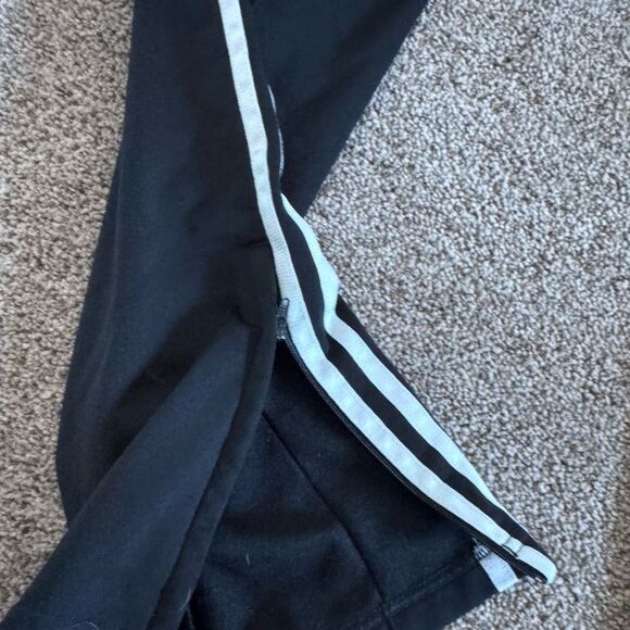 ❌SOLD❌ Adidas Black Firebird Trackpants - Picture 3 of 5